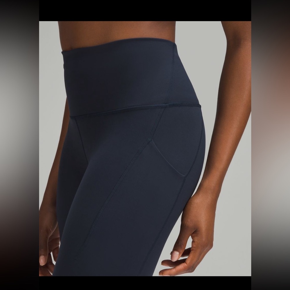 Lululemon Wunder Train Tight with Pockets